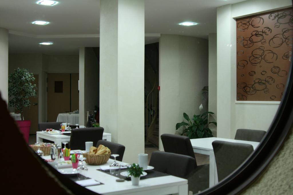 Hotel Bel Horizon Saint-Chély-dʼApcher Екстериор снимка