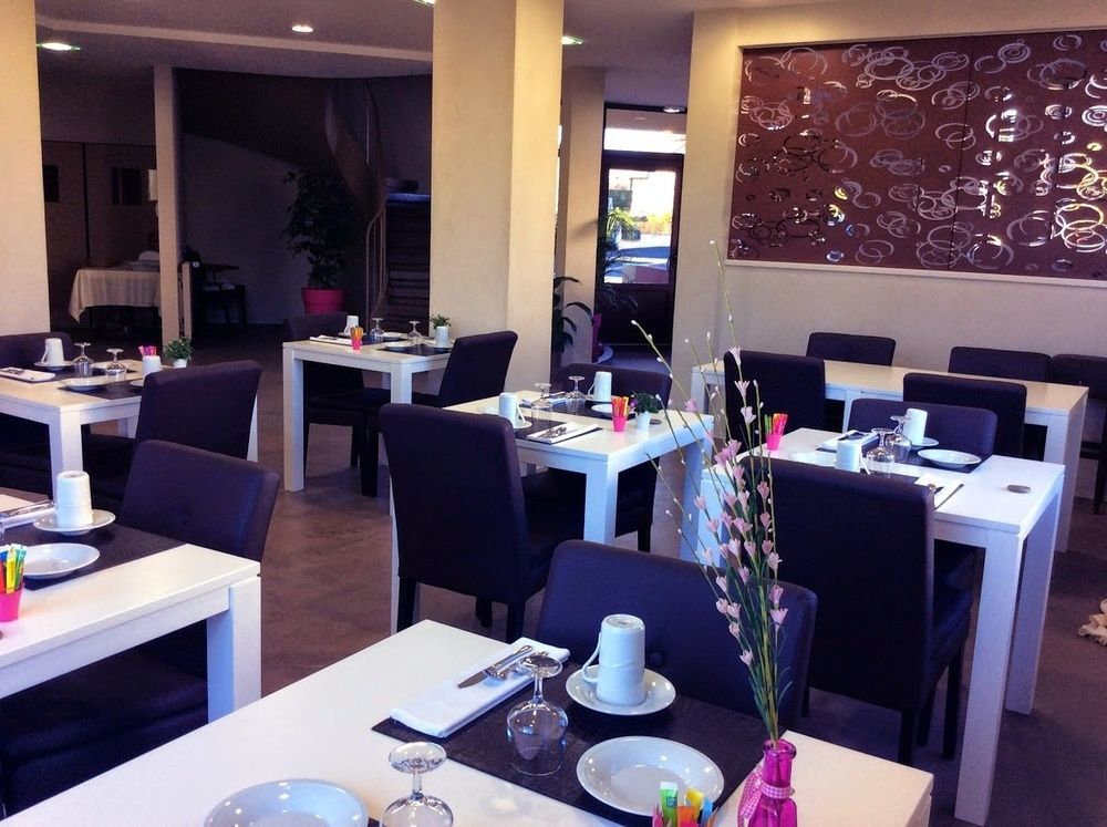 Hotel Bel Horizon Saint-Chély-dʼApcher Екстериор снимка